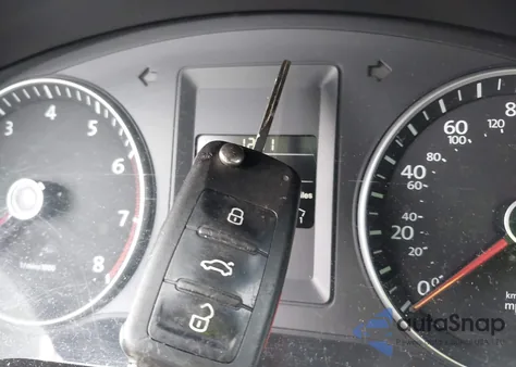 2014 Volkswagen Jetta 1.8T Se from USA, damaged, VIN 3VWD17AJ1EM370406